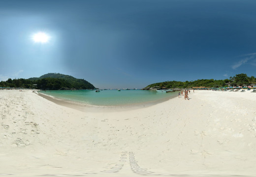 Bungalow bay RachaYai