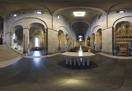 The Lund Cathedral - Central altar